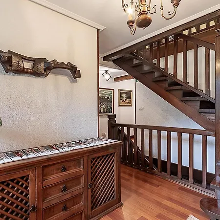 Caserio Urikosolo Летний дом *