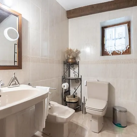 Kır Evi Caserio Urikosolo