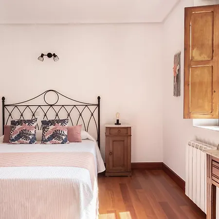 Caserio Urikosolo Kır Evi *